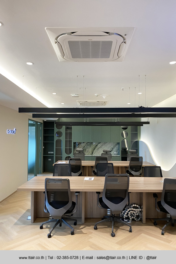 งานติดตั้งแอร์ DAIKIN VRV 4-Way & 1-Way Cassette ออฟฟิศ